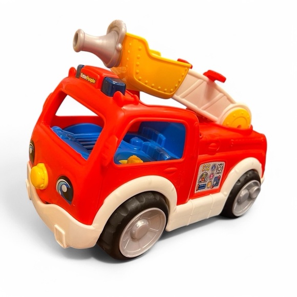 Fisher-Price Little People Lift ‘n Lower Fire Truck - Picture 3 of 11